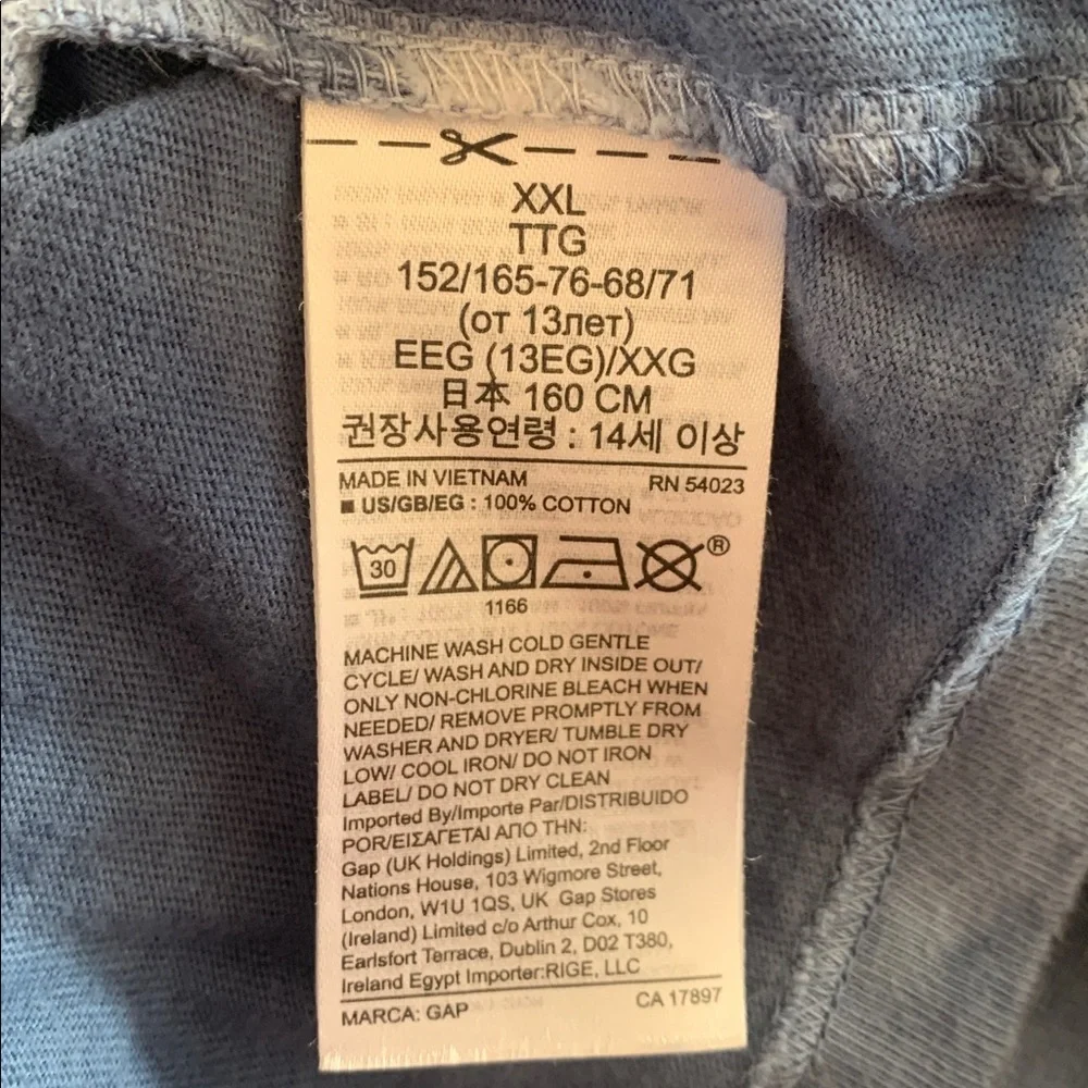 GAP Short Sleeve Orange and Blue Shirt - Picture 6 of 6
